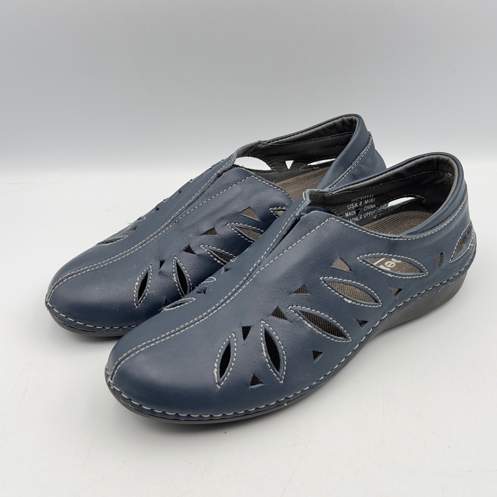Propet TravelActiv Leather Navy Blue Laser Cut Slip On Flats WCX034L Size 8 M